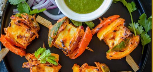 Crispy Tandoori Paneer Fingers served with mint chutney